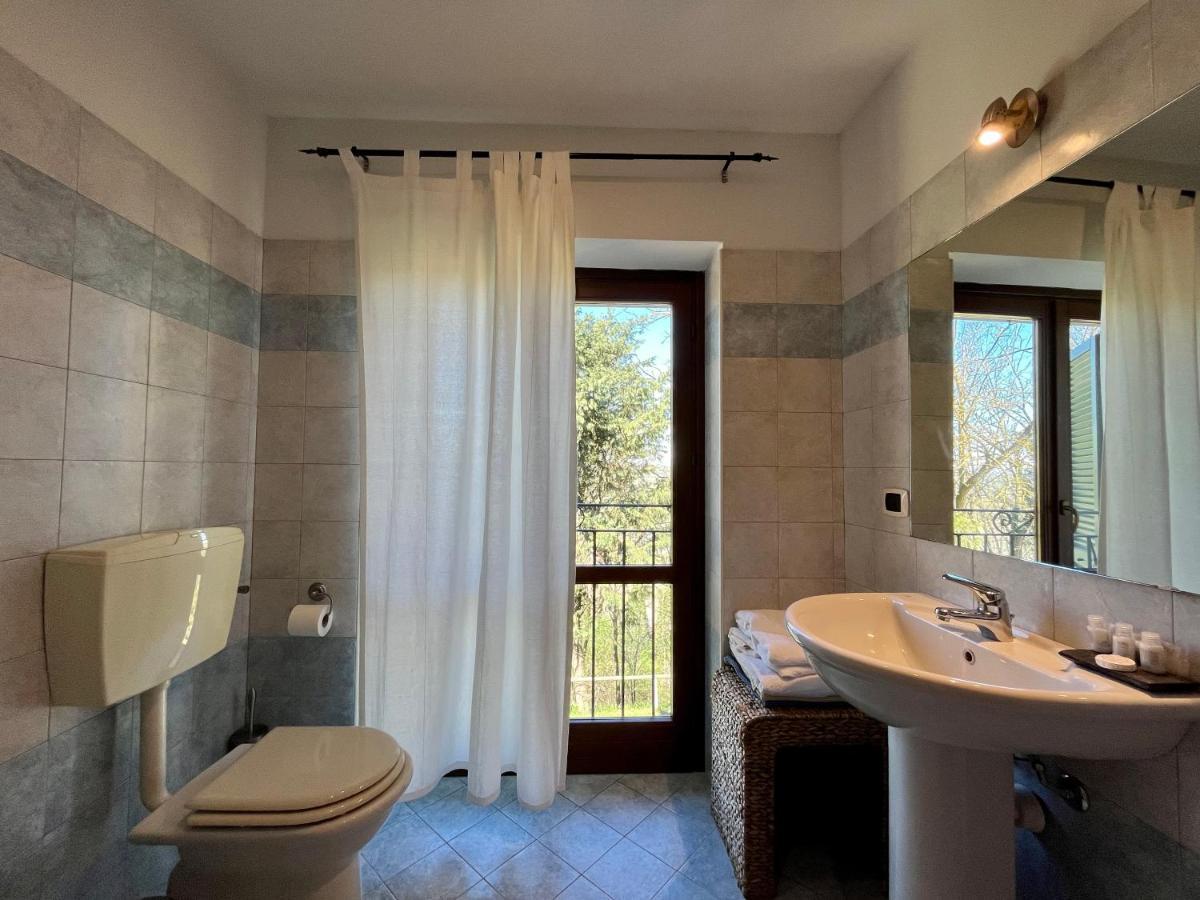 הוילה אסטי La Cascina Del Castello מראה חיצוני תמונה